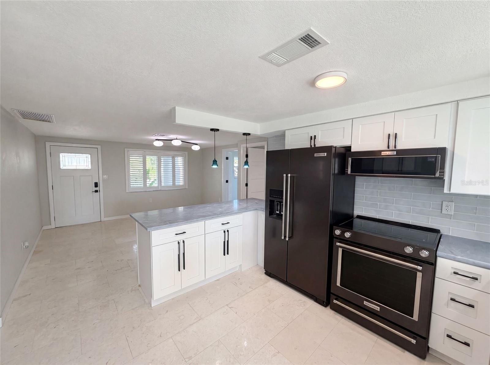 13638 Evelane Dr Property Photo 18