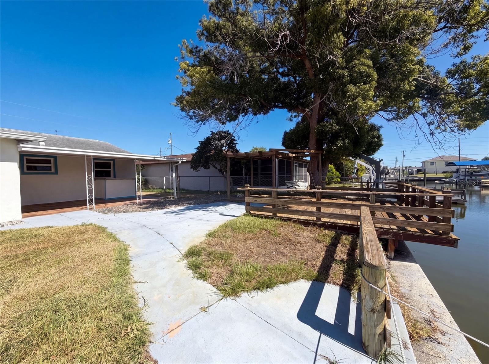 13638 Evelane Dr Property Photo 24