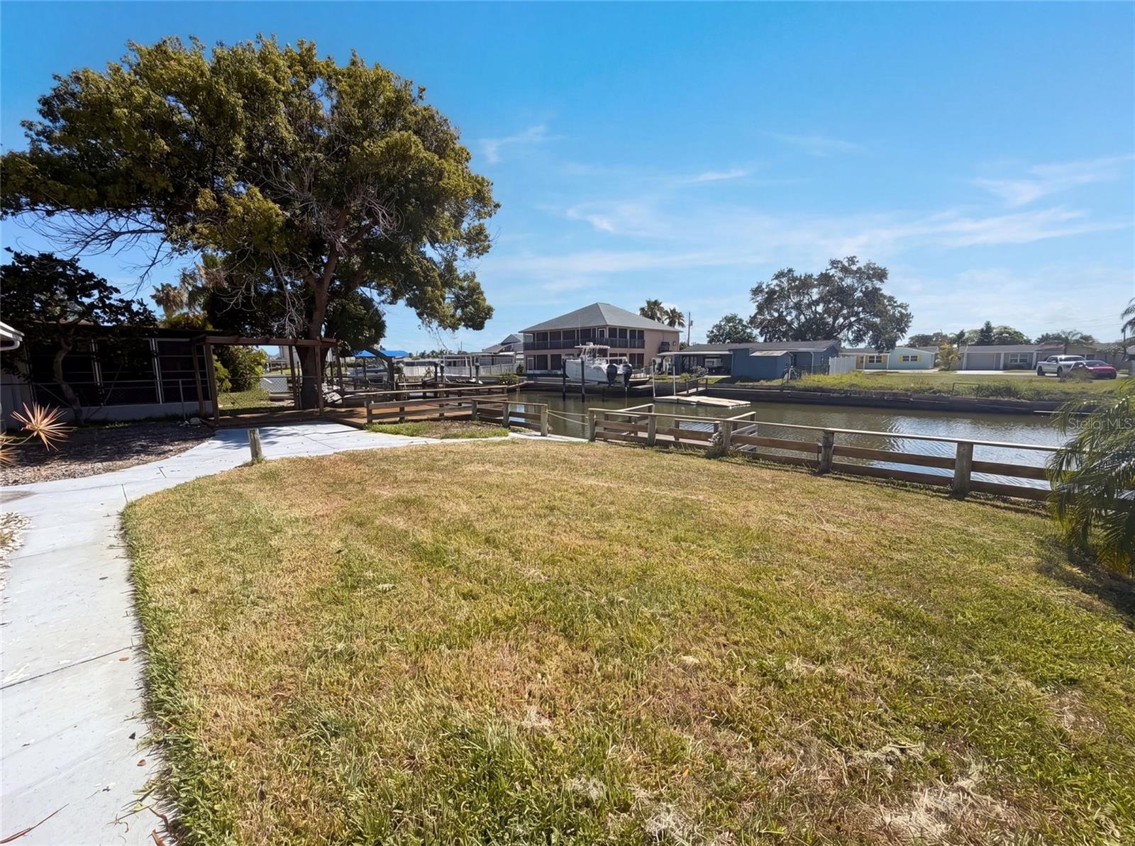 13638 Evelane Dr Property Photo 25