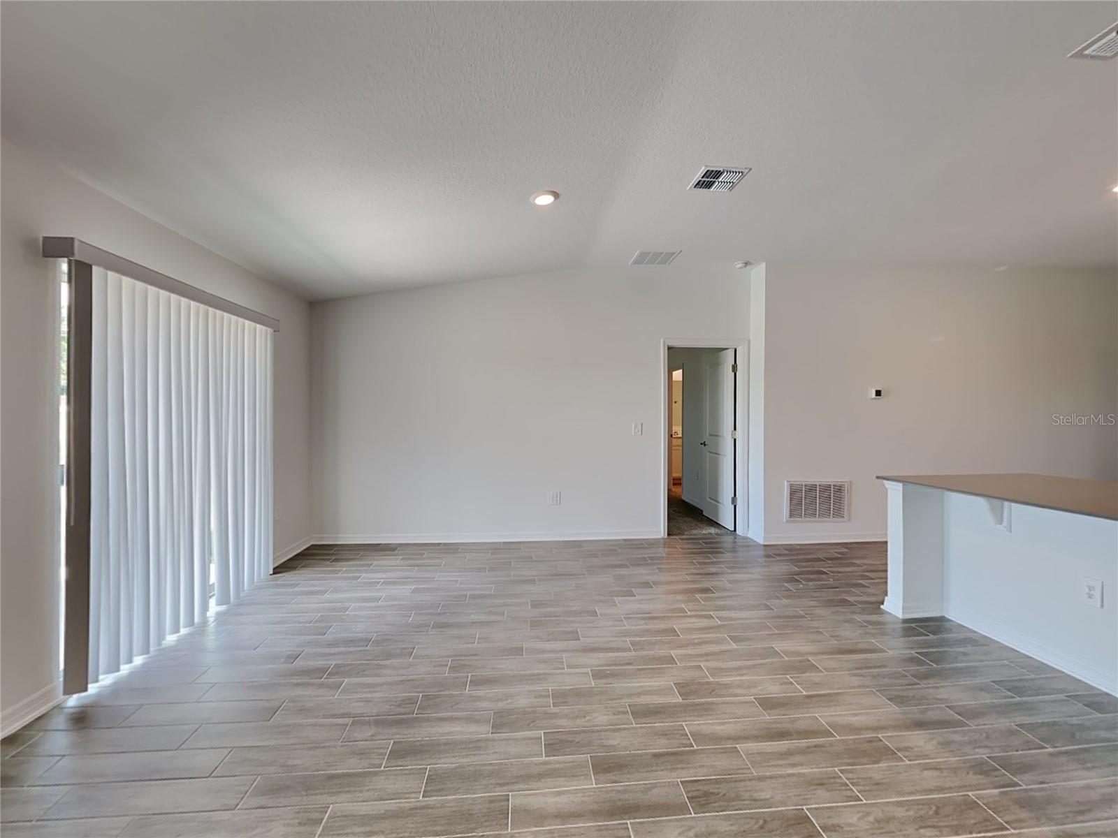 301 Piave St Property Photo 4