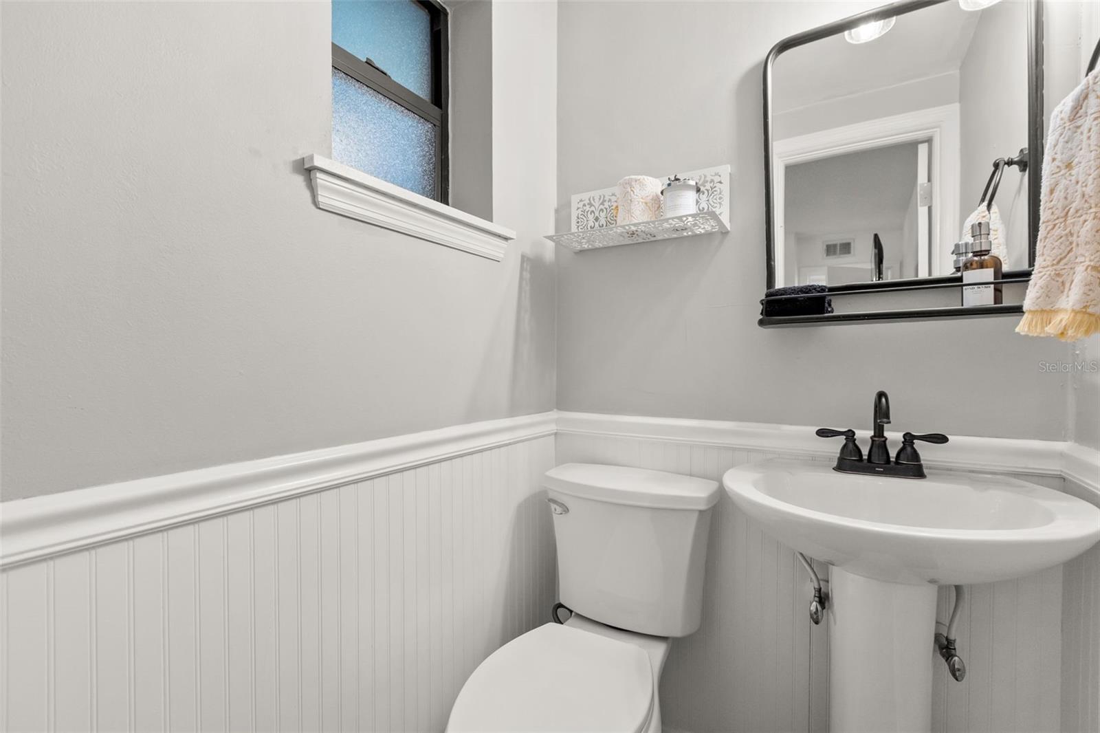 1562 Arbor Park Dr Property Photo 33