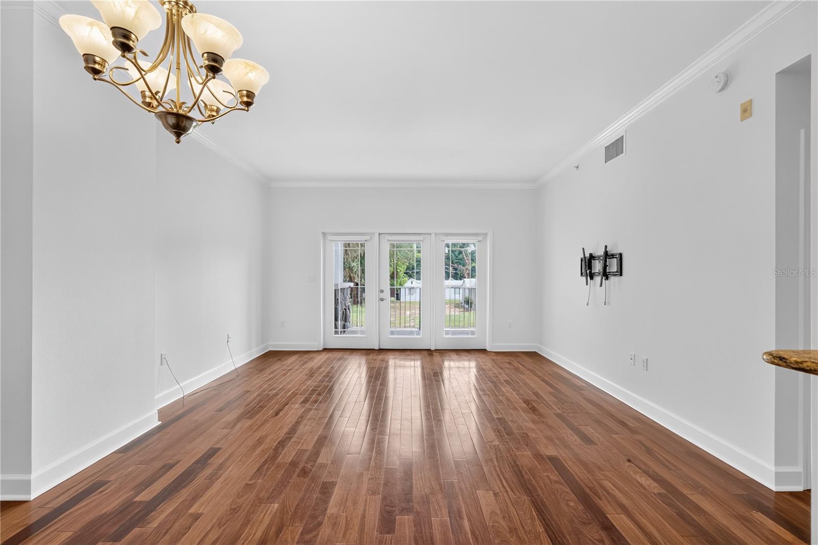 630 Vassar St #2210 Property Photo 5