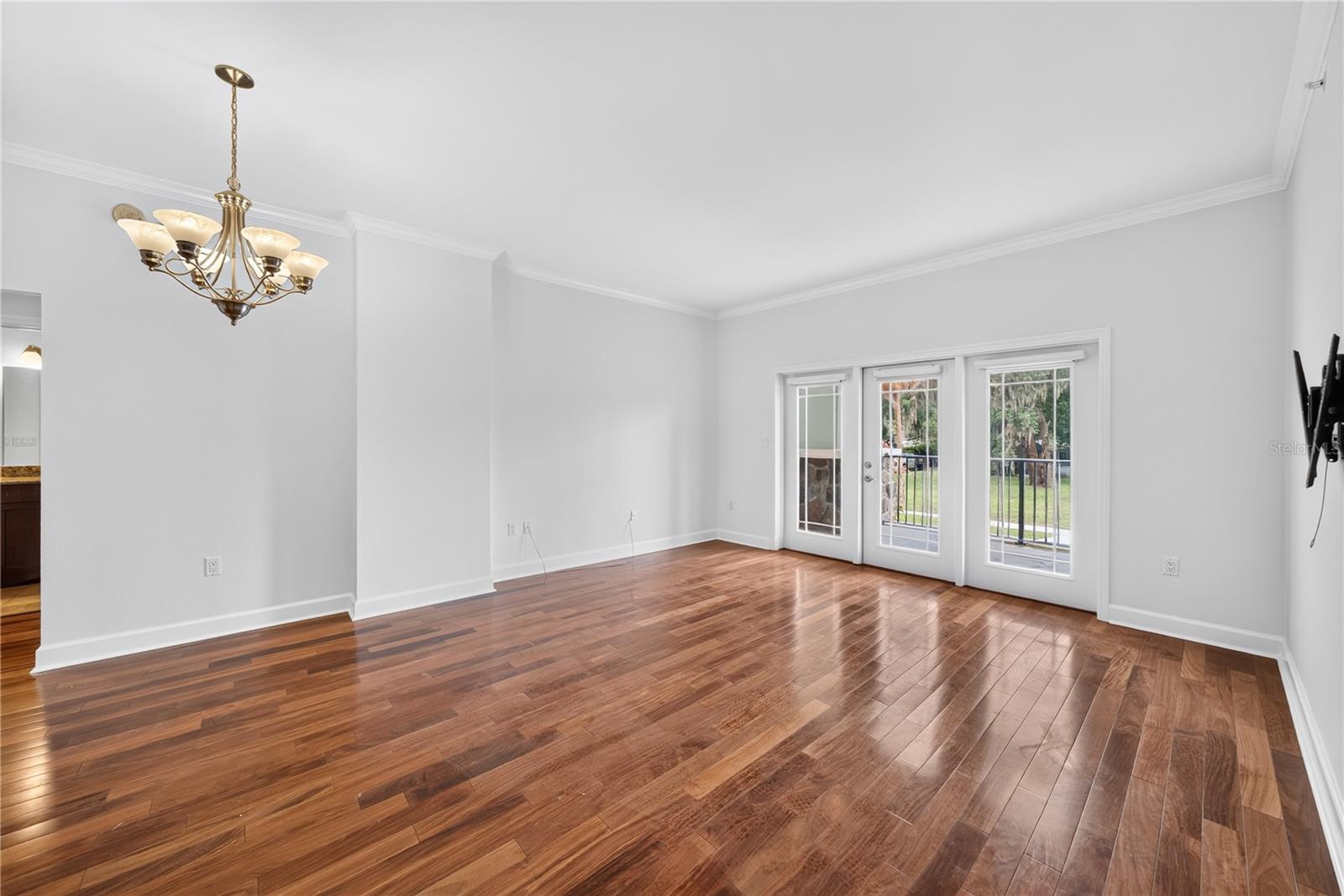 630 Vassar St #2210 Property Photo 6