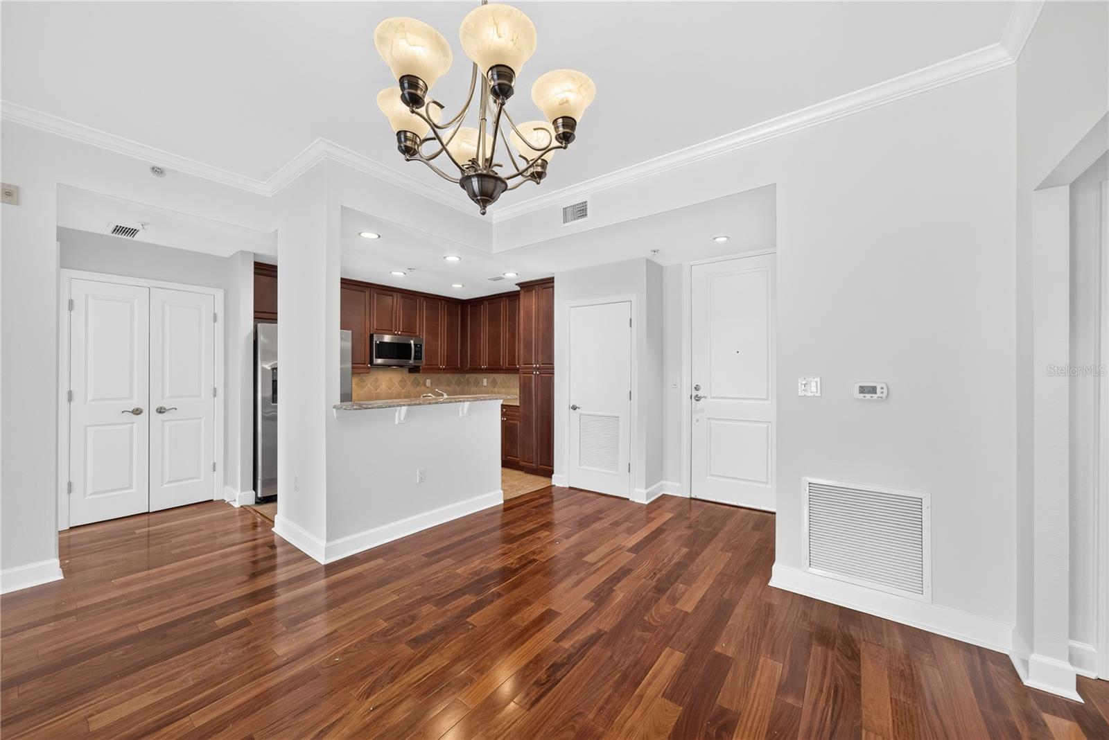 630 Vassar St #2210 Property Photo 10