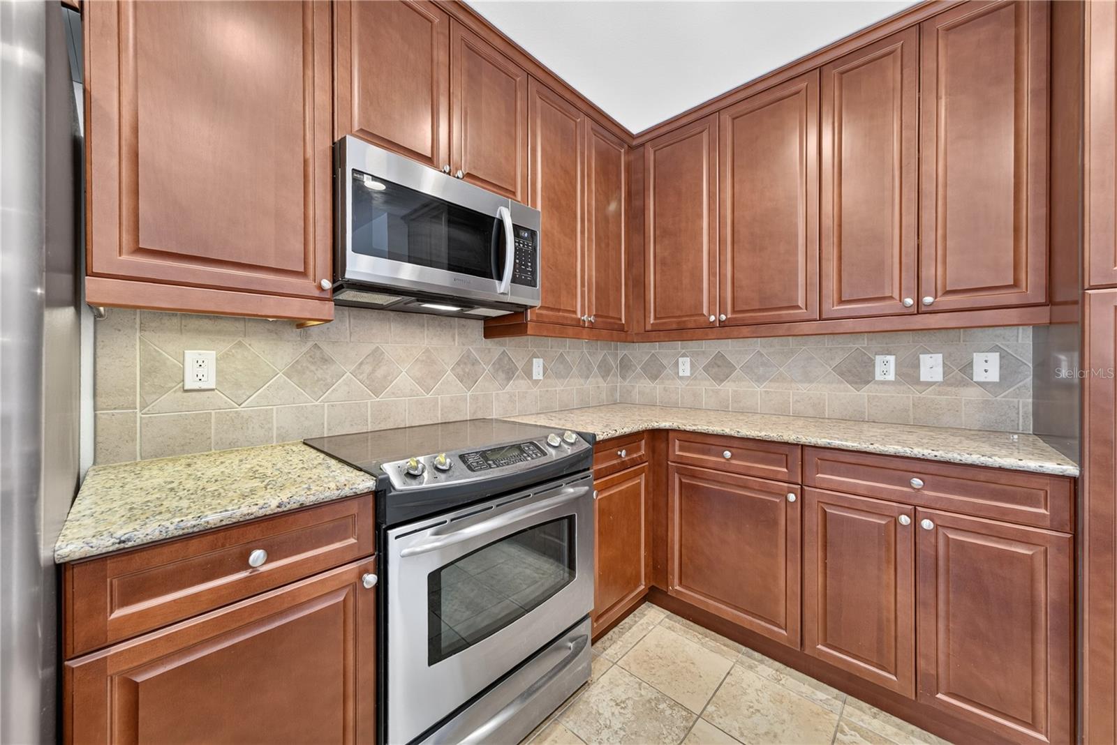 630 Vassar St #2210 Property Photo 13