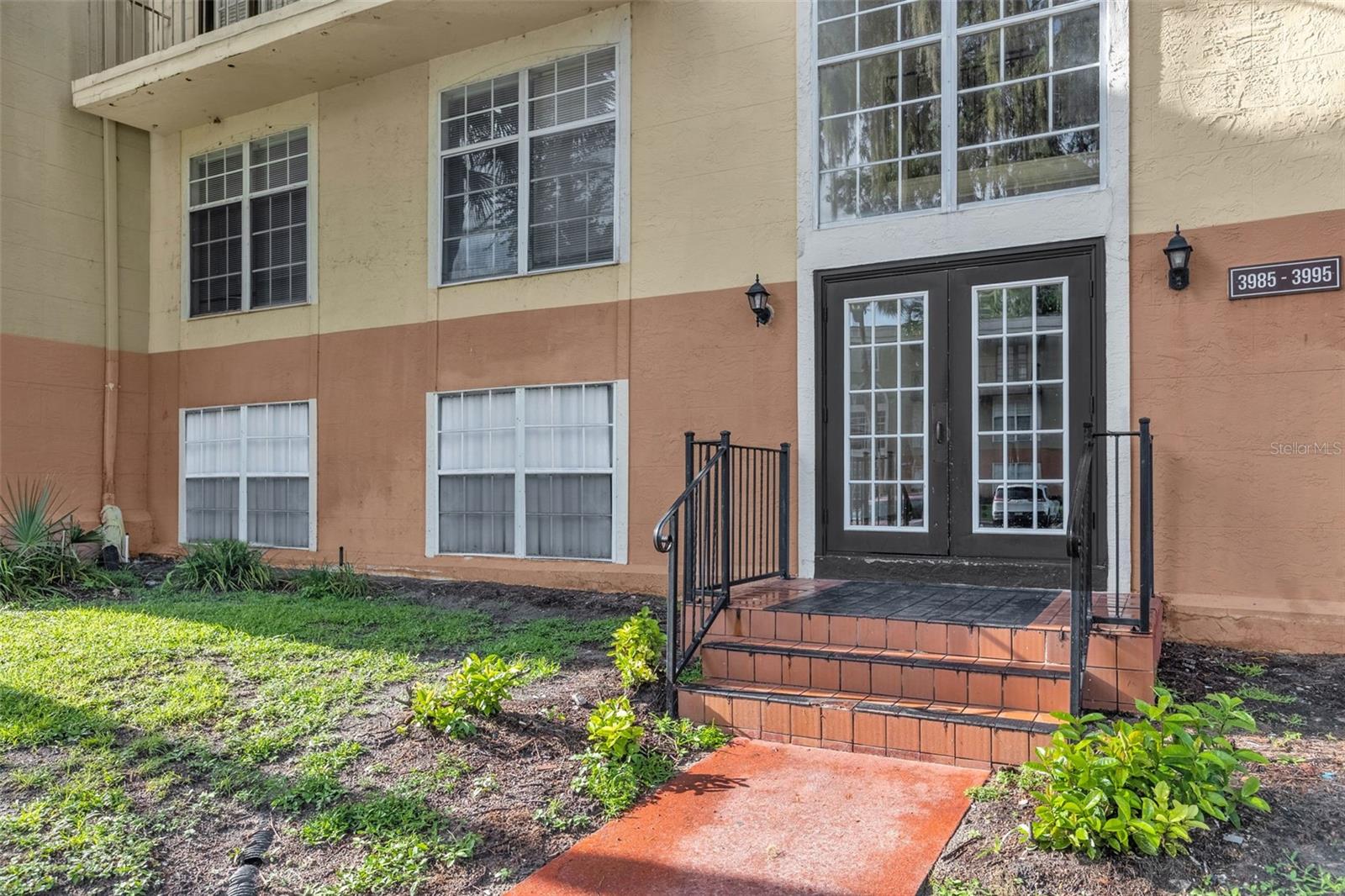 3987 Versailles Dr #3987f Property Photo 1