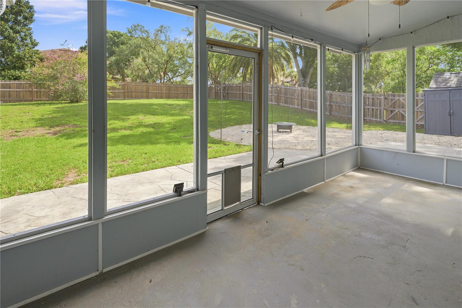 1927 Palm View Dr Property Photo 58