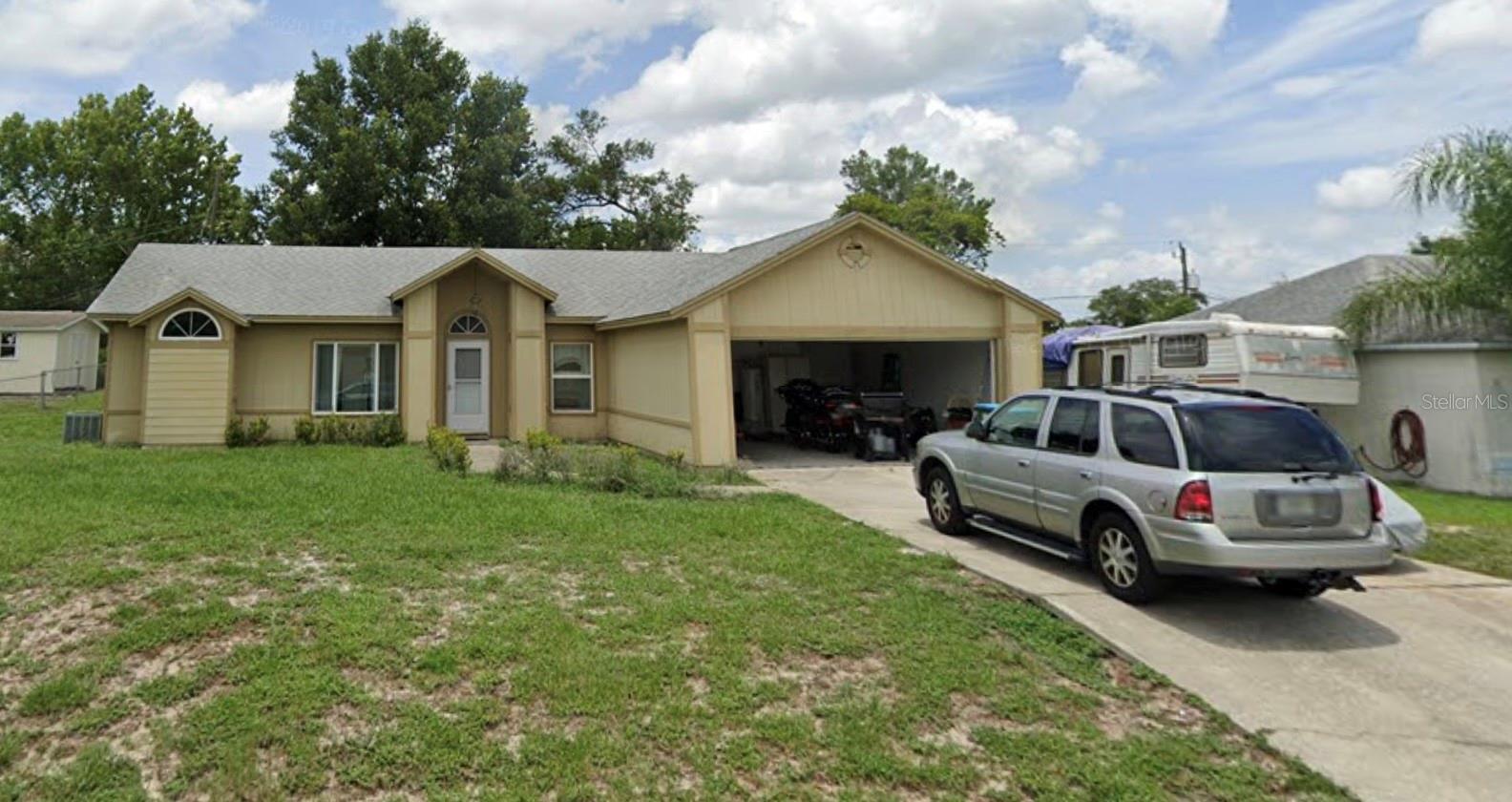 2302 Belen Dr Property Photo 1