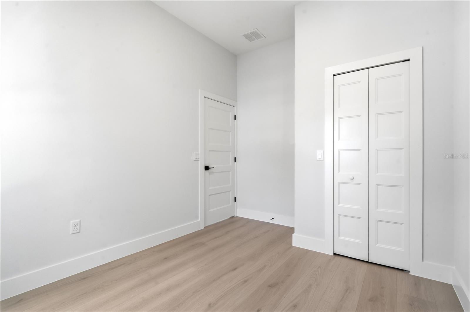 1232 Virginia Dr Property Photo 26