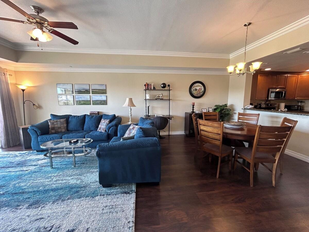 7604 Cabana Ct #303 Property Photo 10