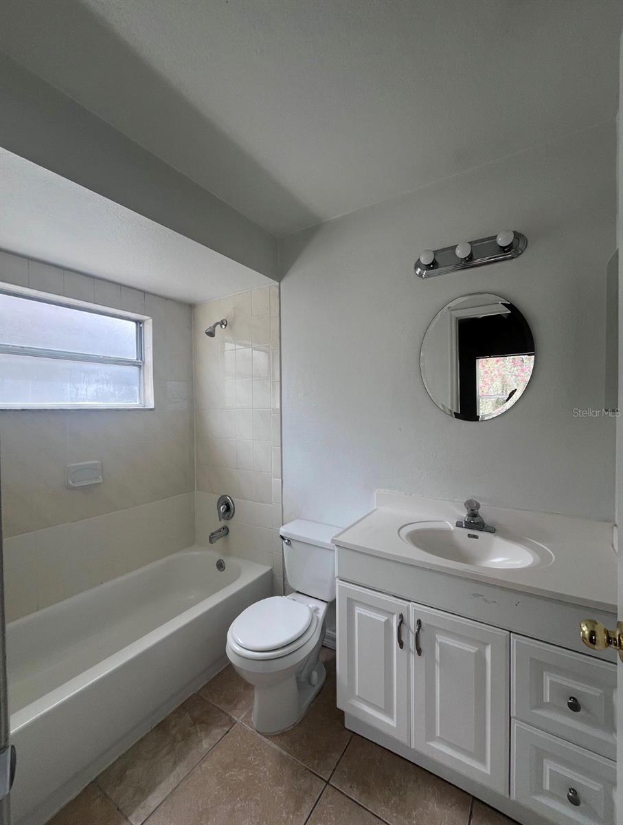 9618 Rivers Bend Ct Property Photo 12