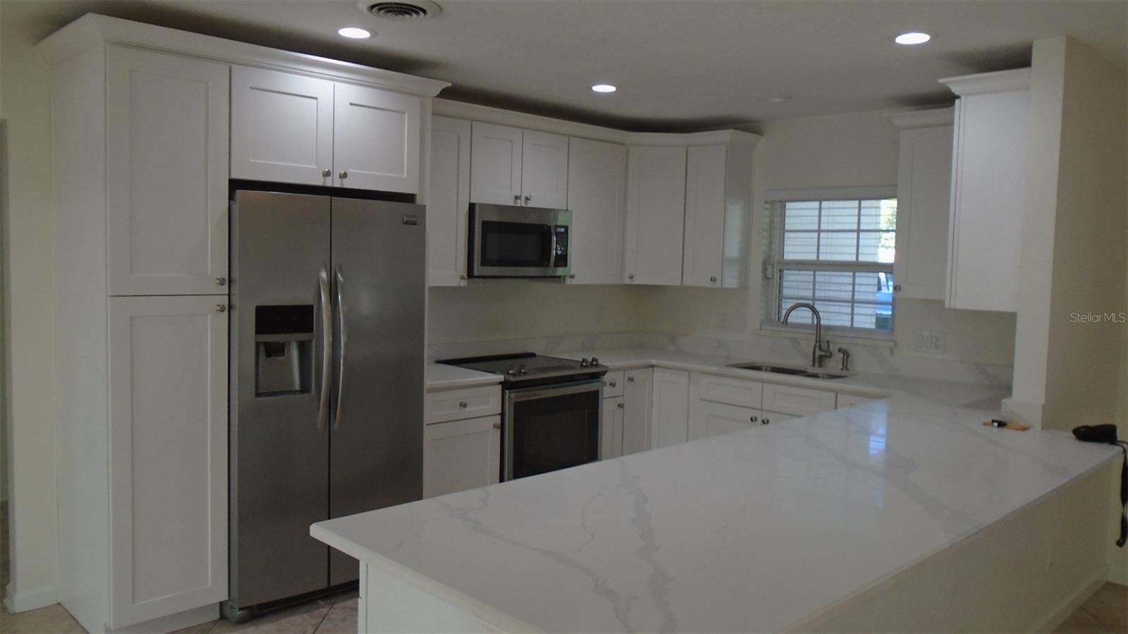 420 Arapaho Trl Property Photo 3