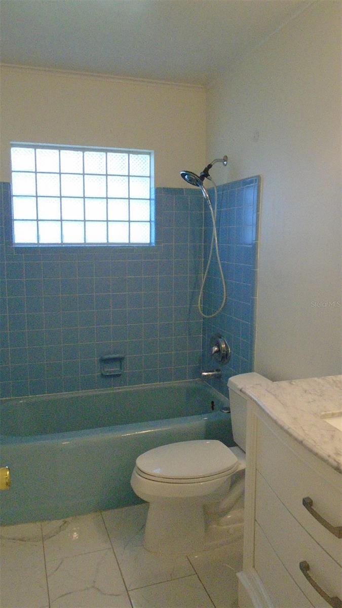420 Arapaho Trl Property Photo 8
