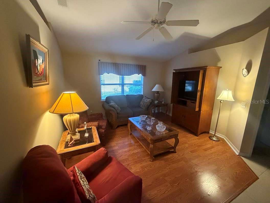 713 Mountain Ash Way Property Photo 4