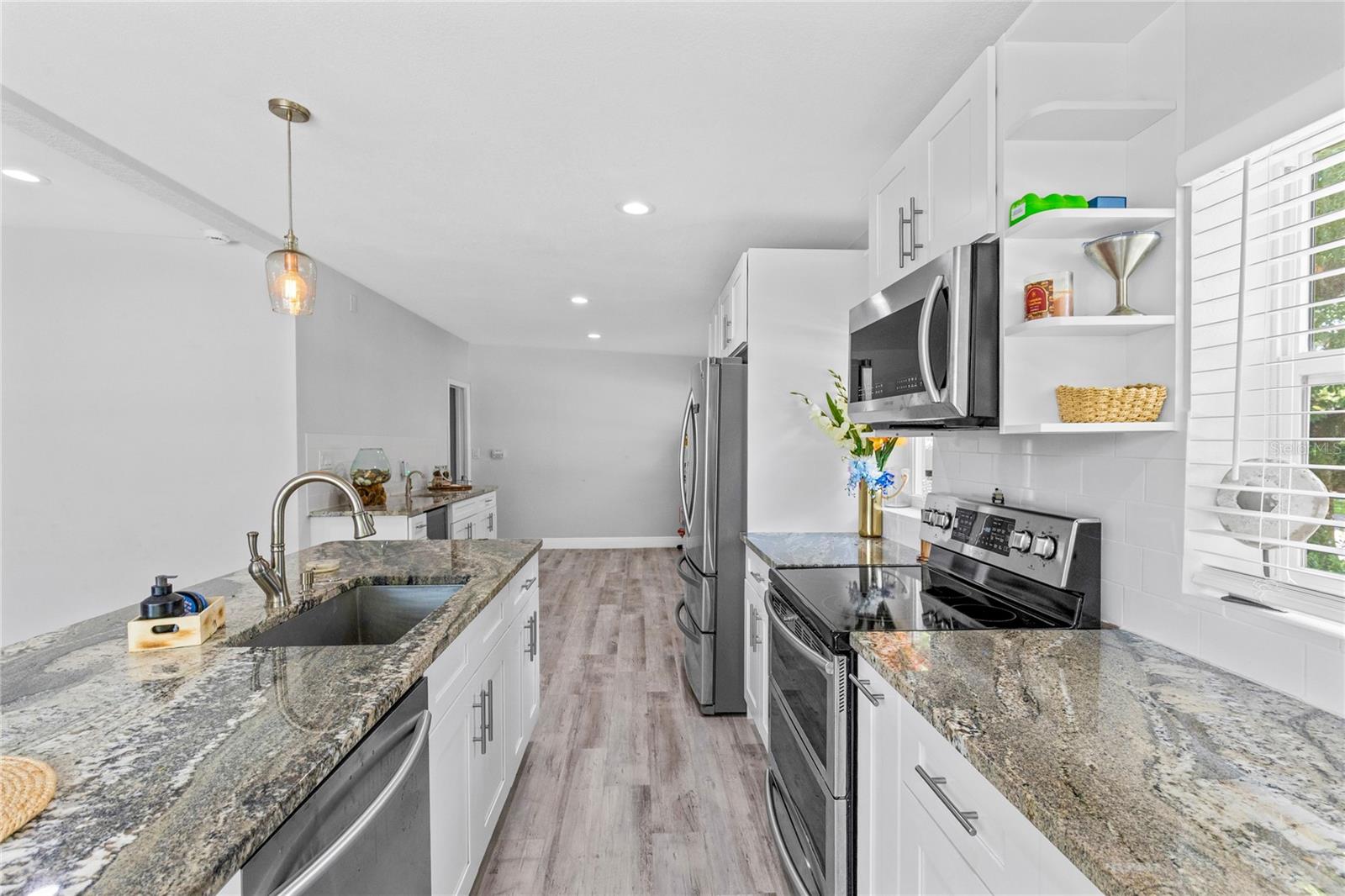 1502 Montcalm St Property Photo 7