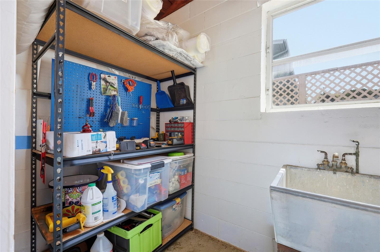 936 N Baker St Property Photo 43
