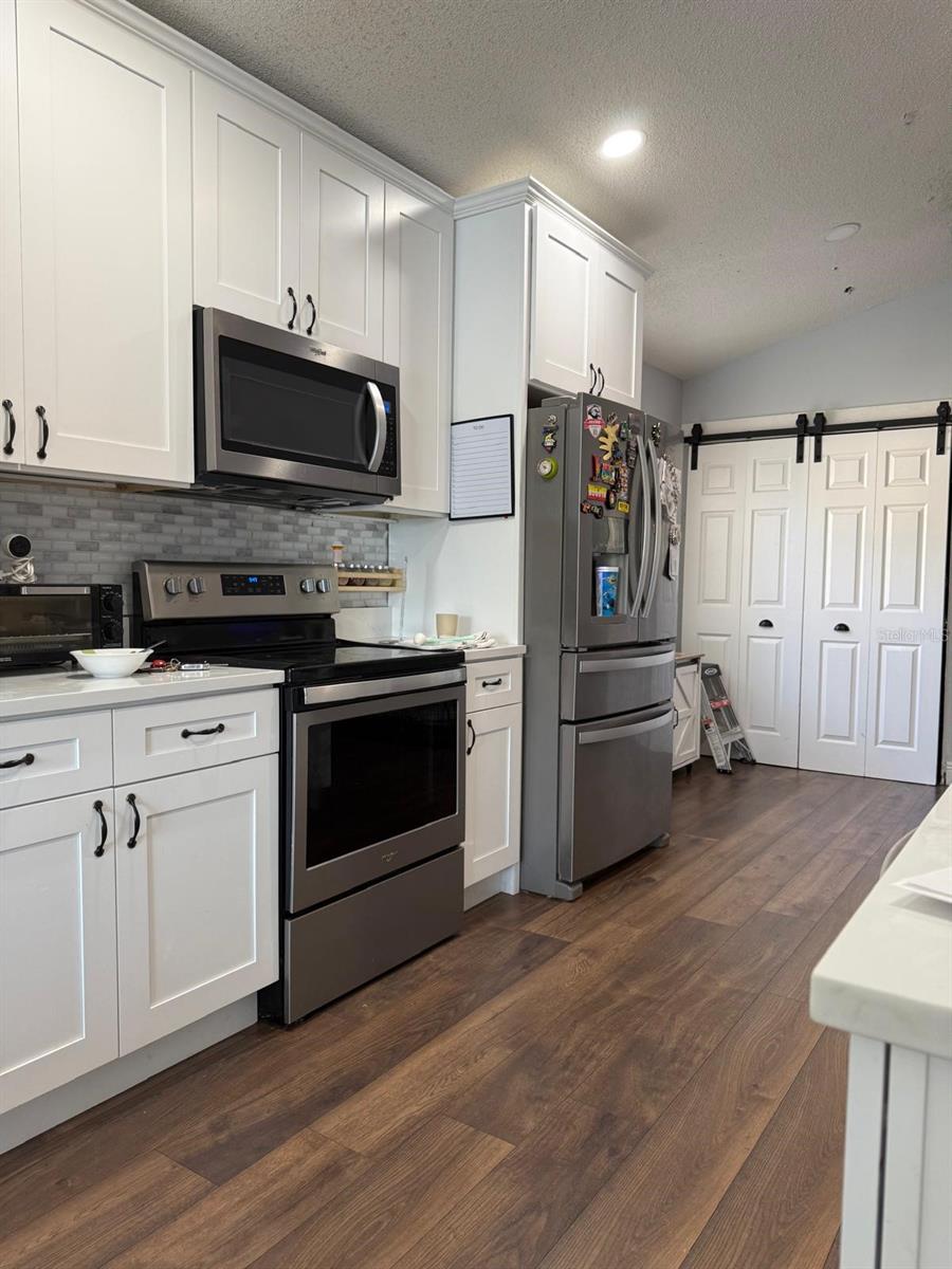 16425 Golden Eagle Blvd Property Photo 3