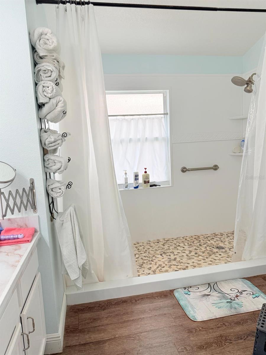 16425 Golden Eagle Blvd Property Photo 8