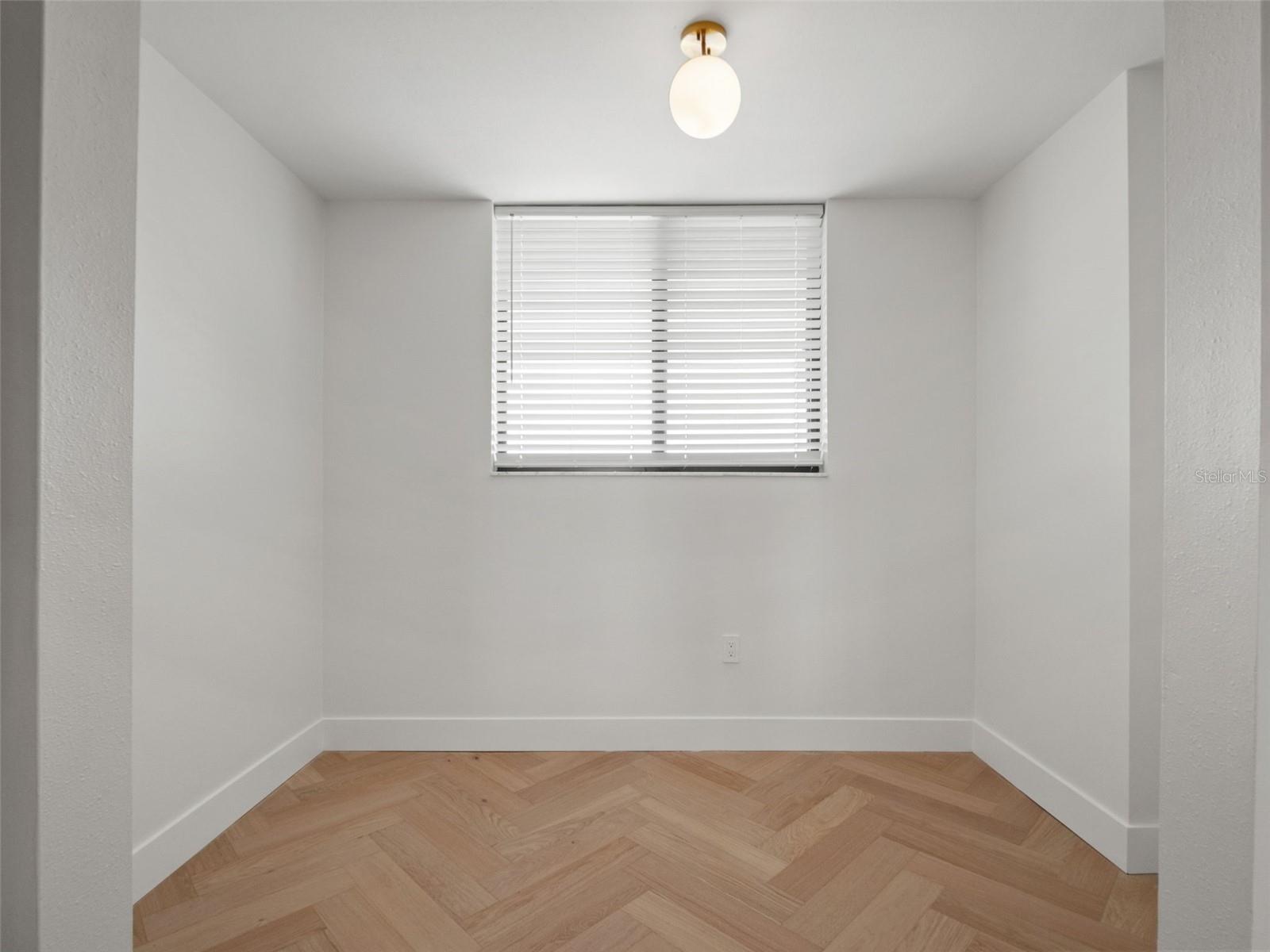 530 E Central Blvd #405 Property Photo 15