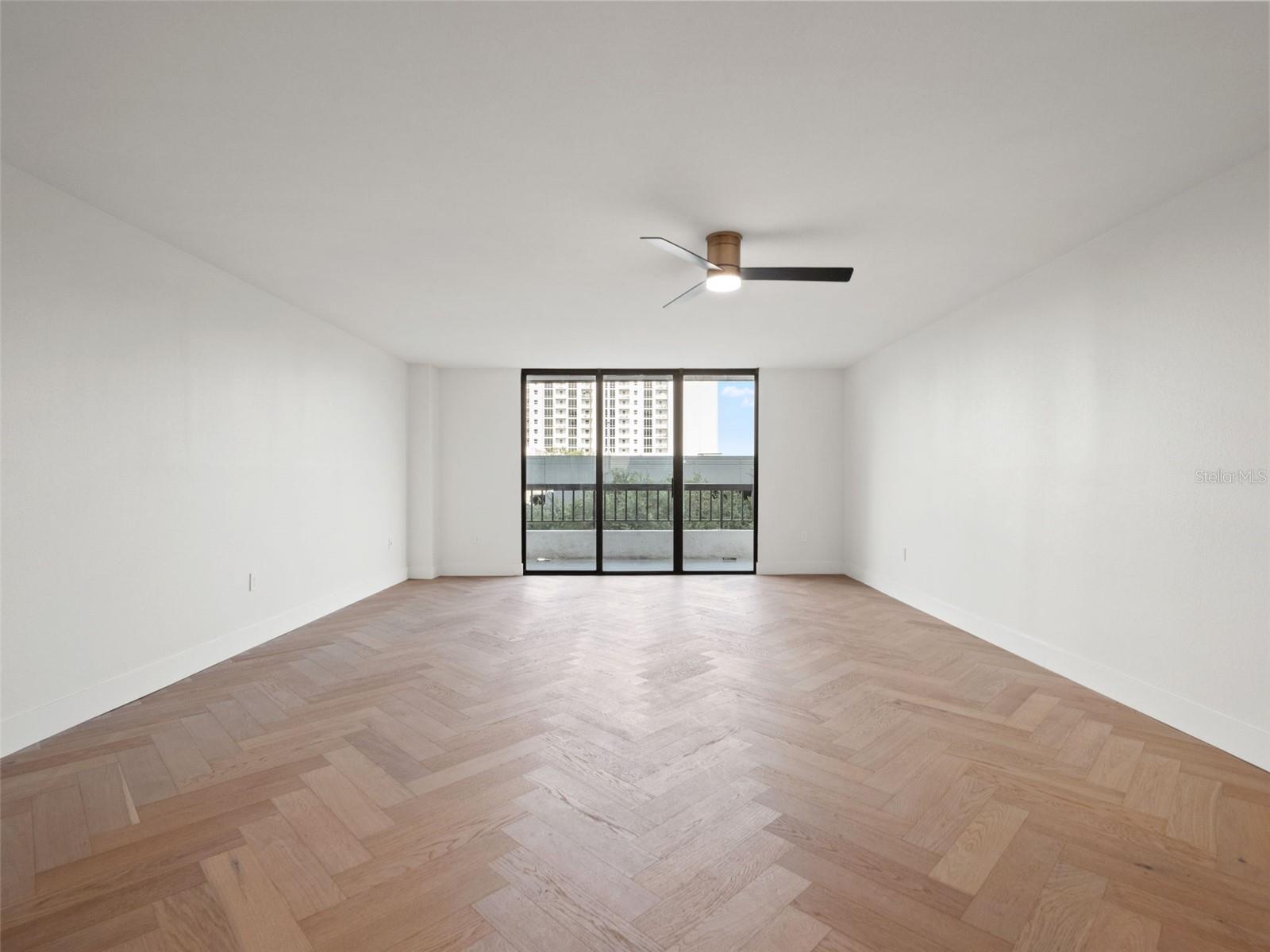 530 E Central Blvd #405 Property Photo 19