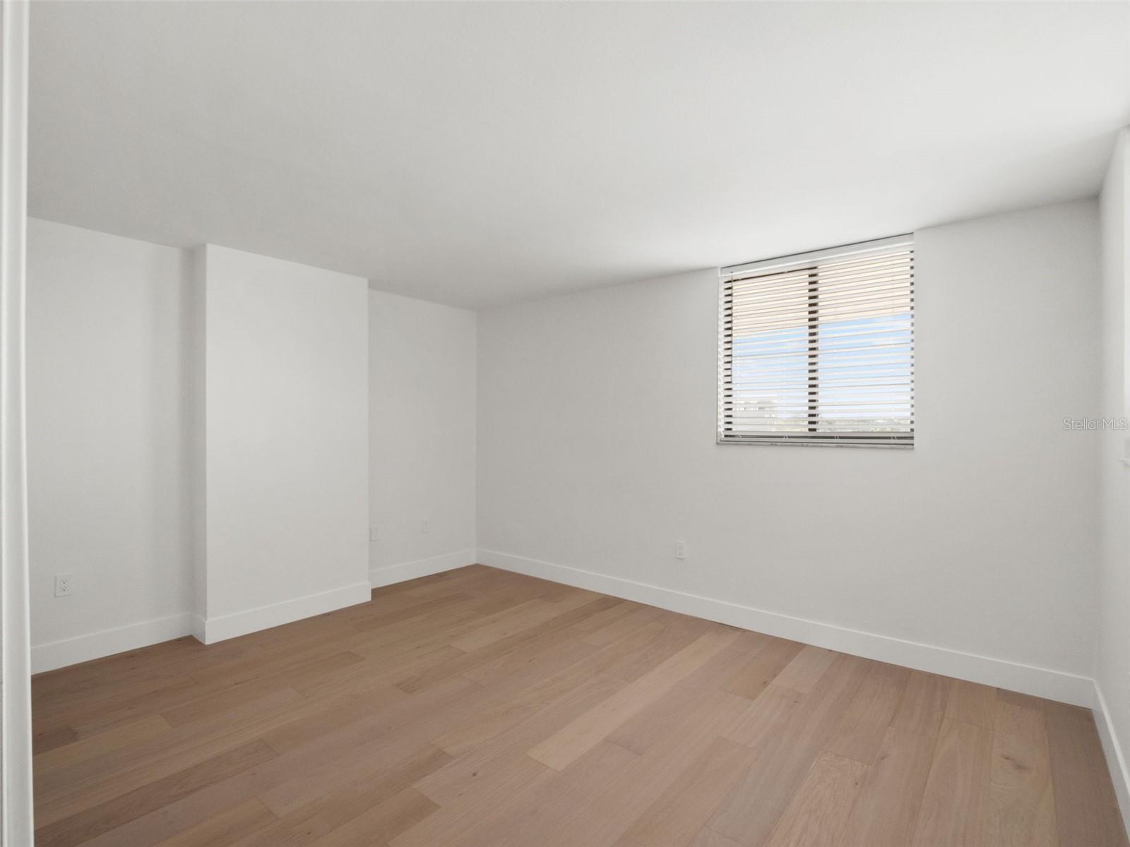 530 E Central Blvd #405 Property Photo 35