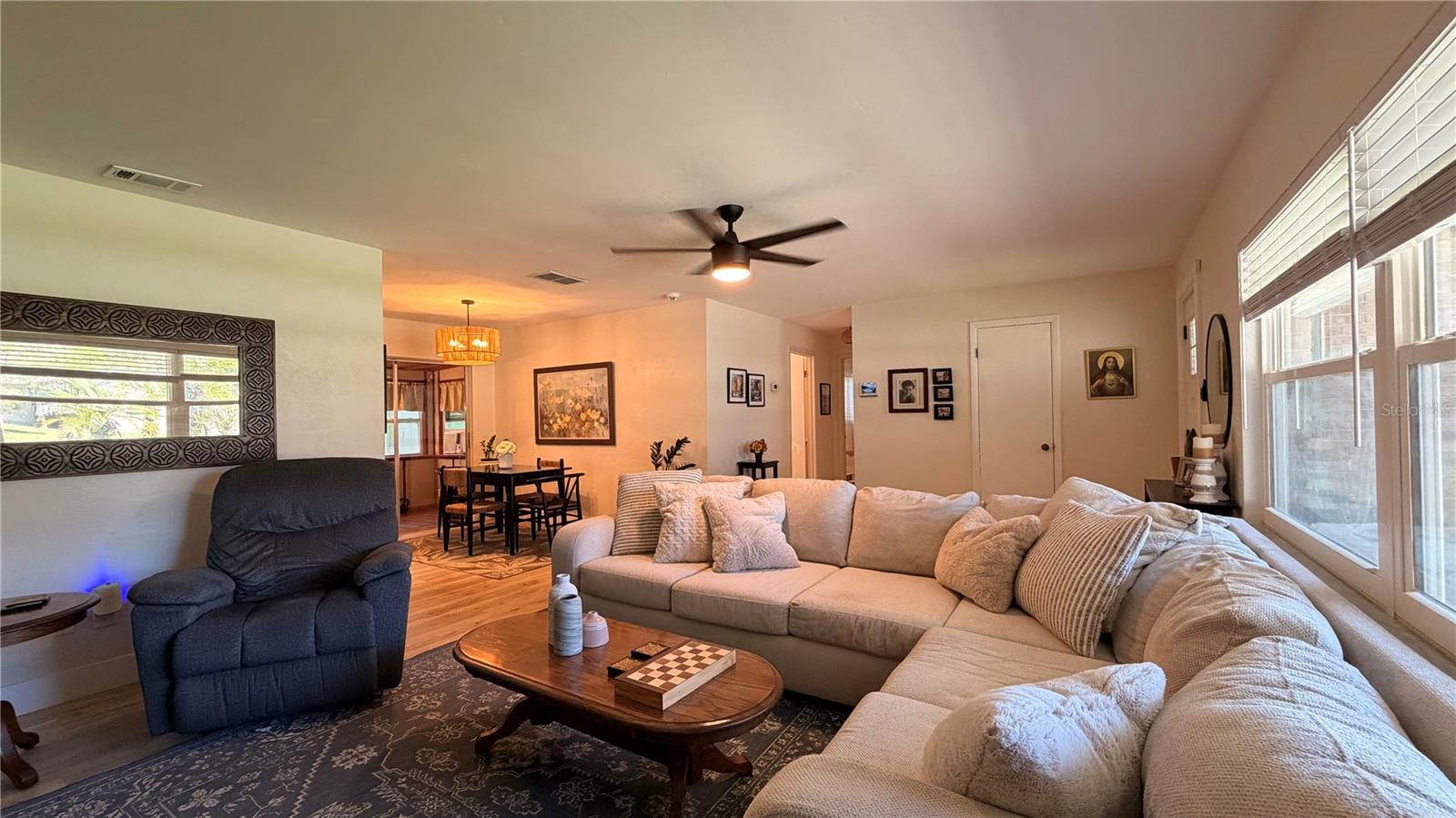 2513 Orange Tree Dr Property Photo 13