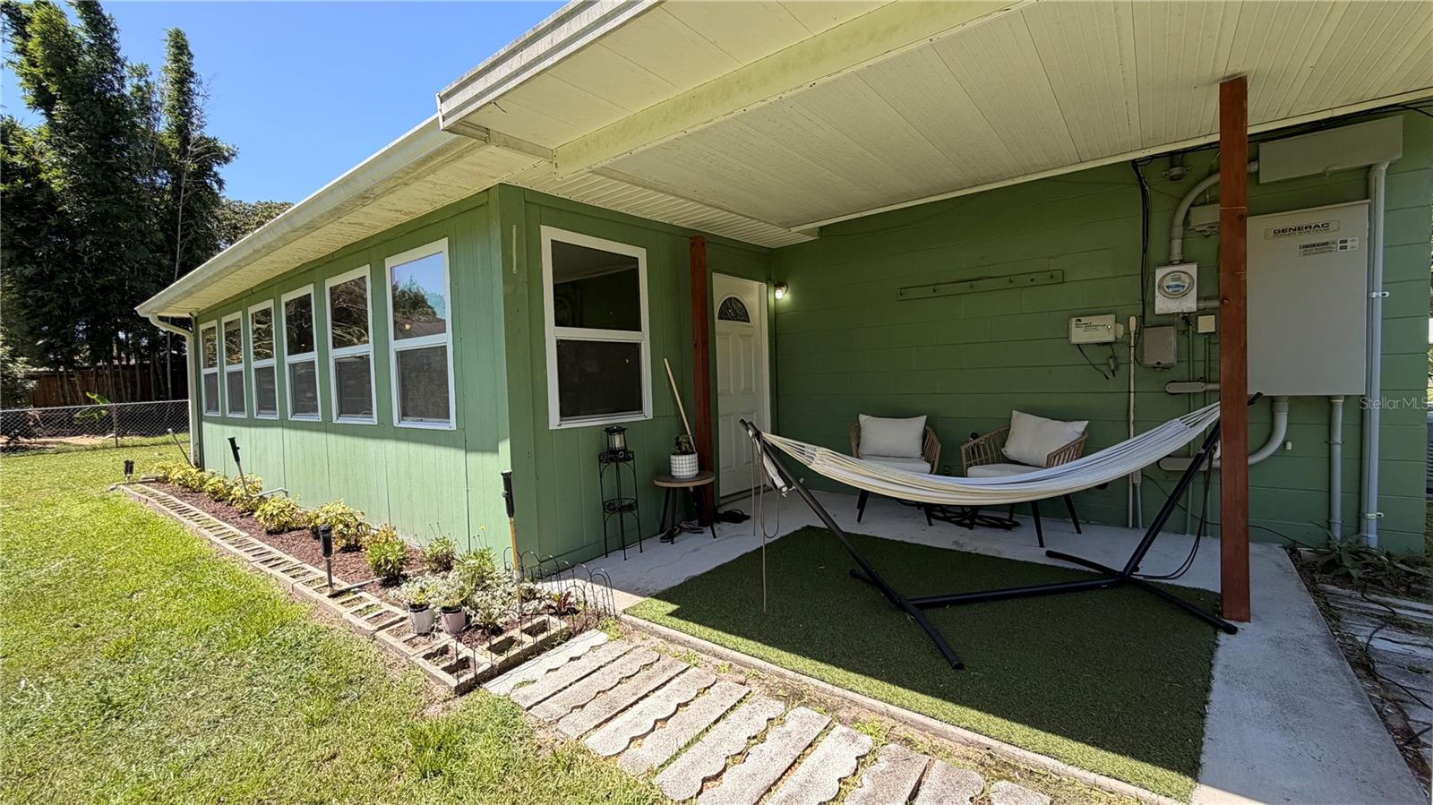 2513 Orange Tree Dr Property Photo 43
