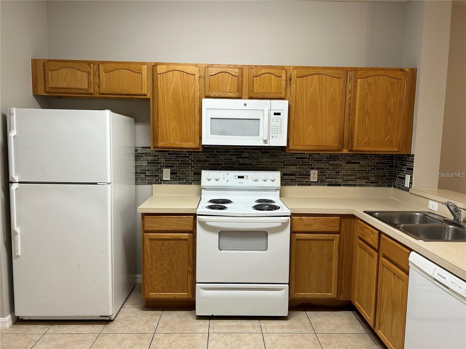 1705 Retreat Cir Property Photo 8