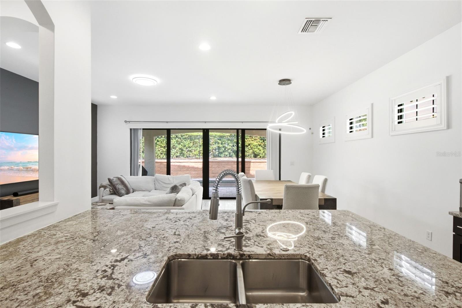 7689 Toscana Blvd Property Photo 15