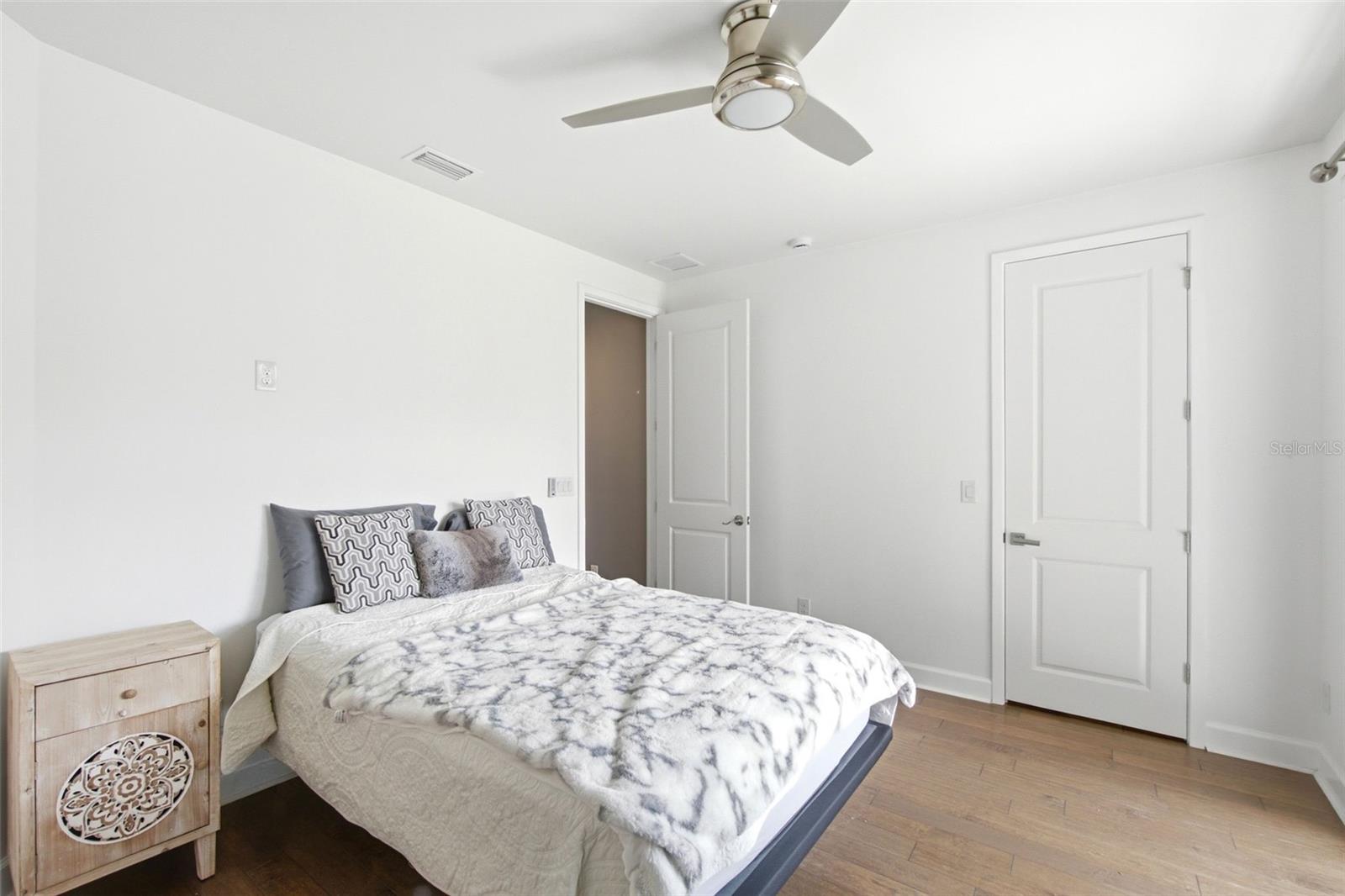 7689 Toscana Blvd Property Photo 41