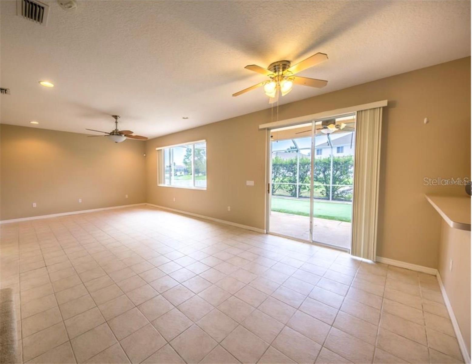 6006 Broad River Run Property Photo 4