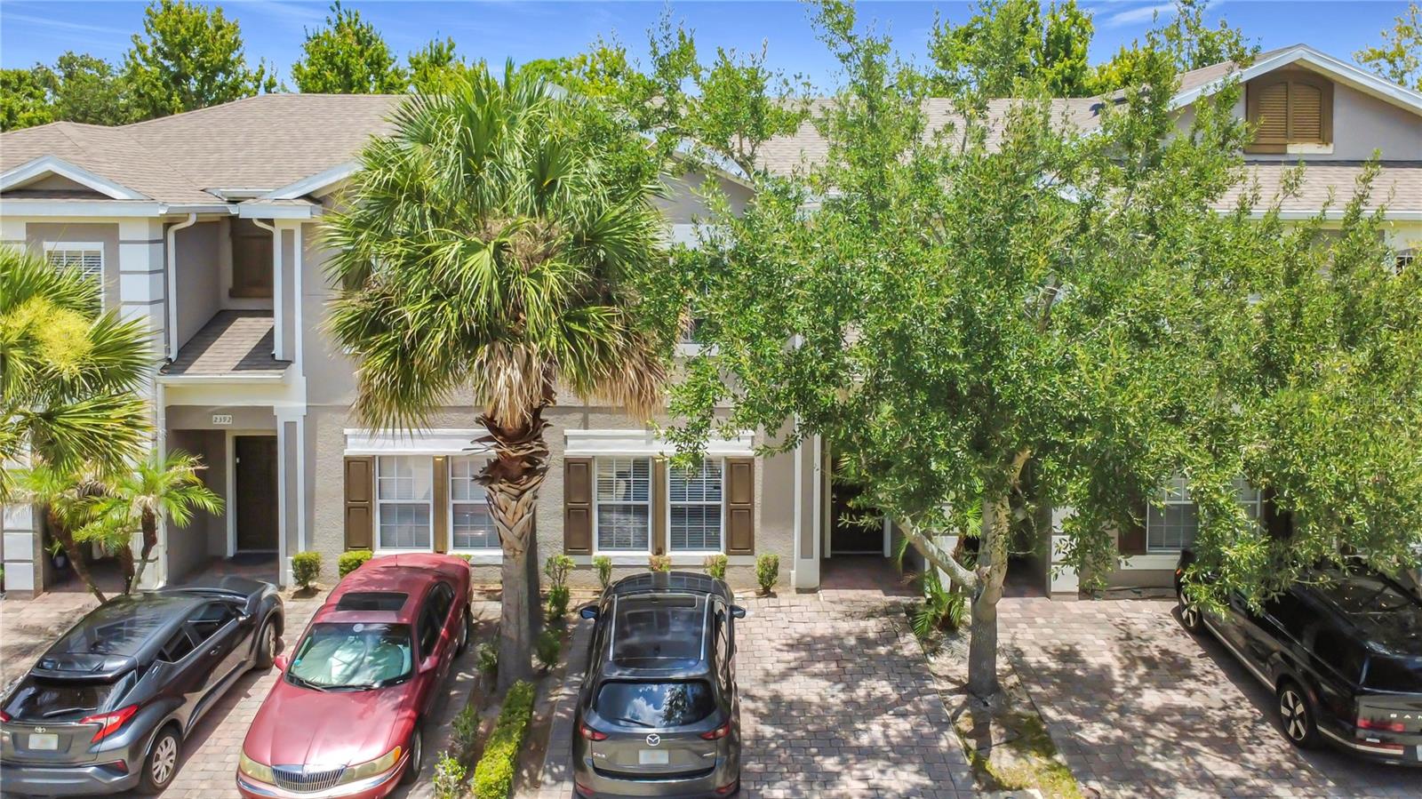 2394 Caravelle Cir Property Photo 1