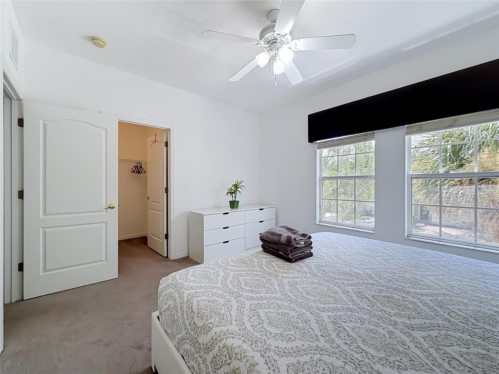 2394 Caravelle Cir Property Photo 25