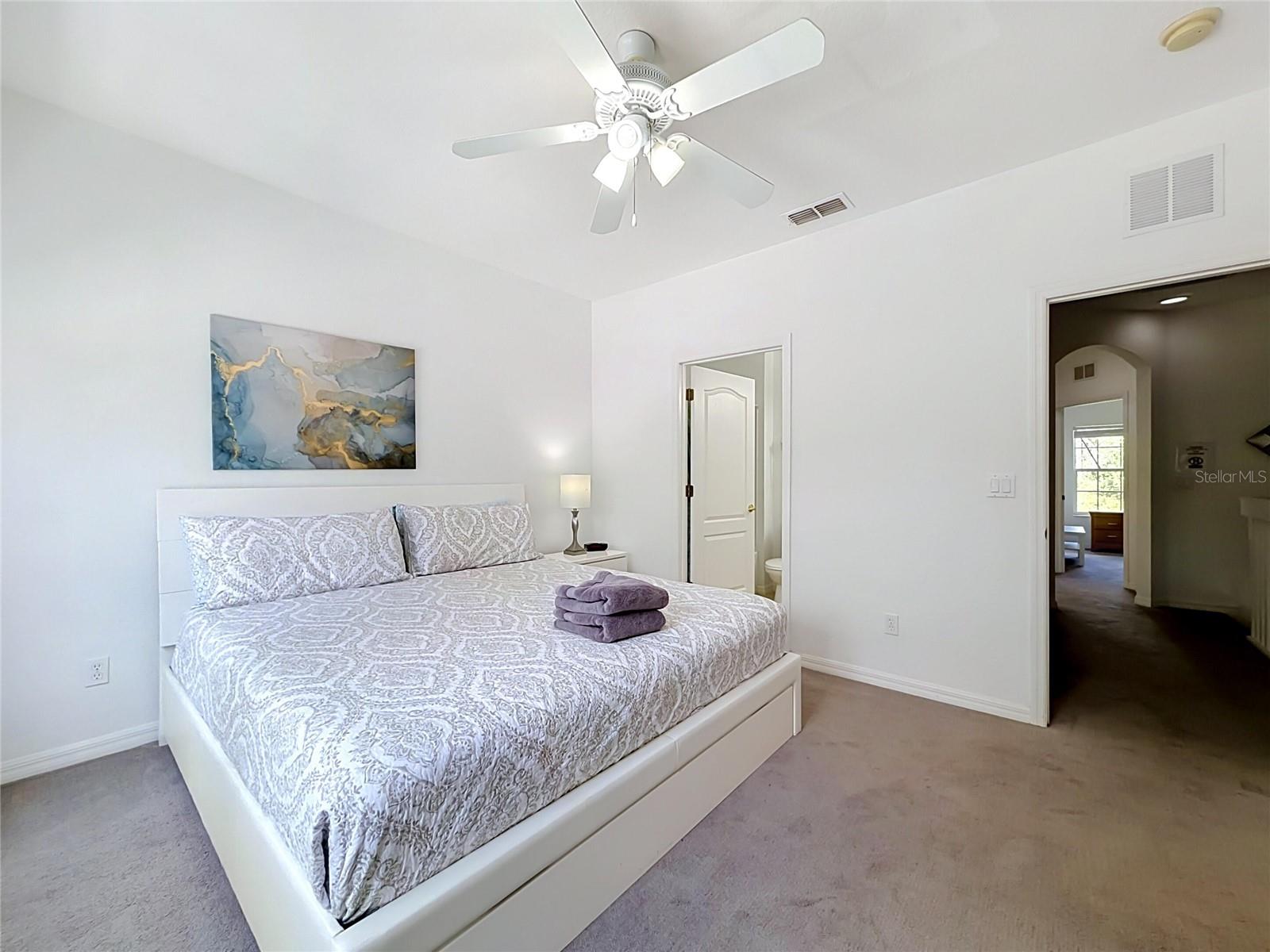 2394 Caravelle Cir Property Photo 28