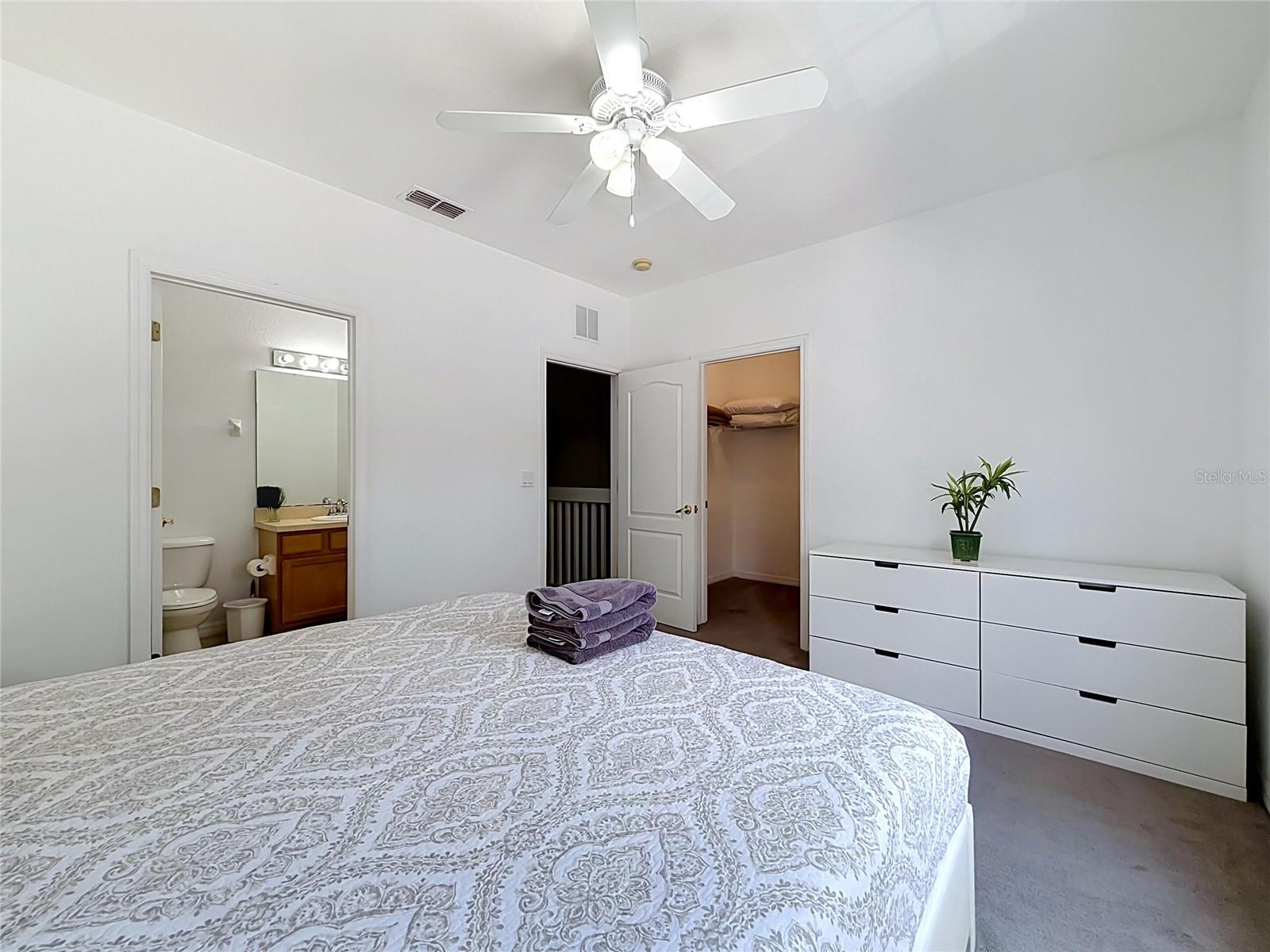2394 Caravelle Cir Property Photo 29