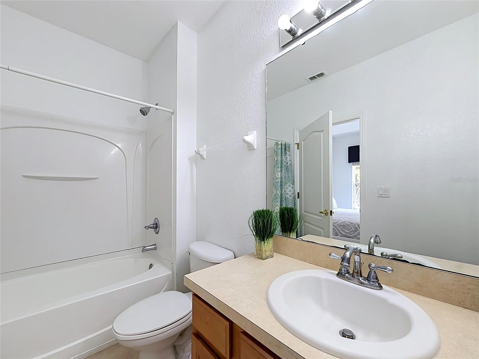 2394 Caravelle Cir Property Photo 30