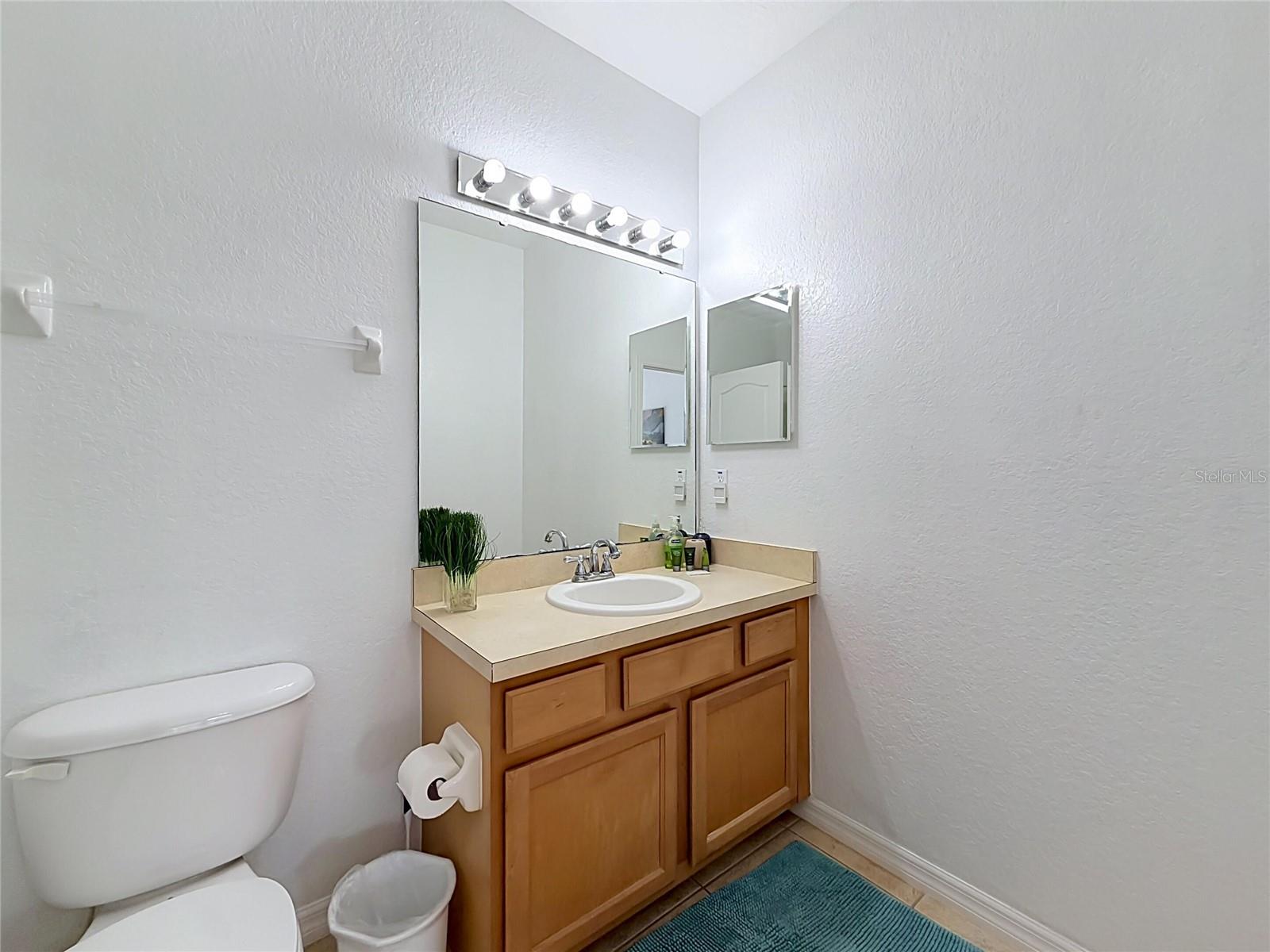 2394 Caravelle Cir Property Photo 31