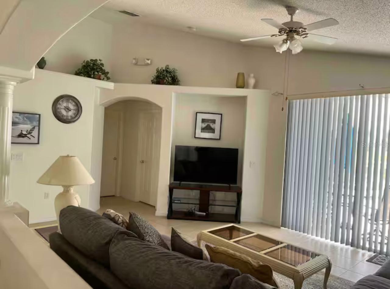 622 Eagle Pointe S Property Photo 7