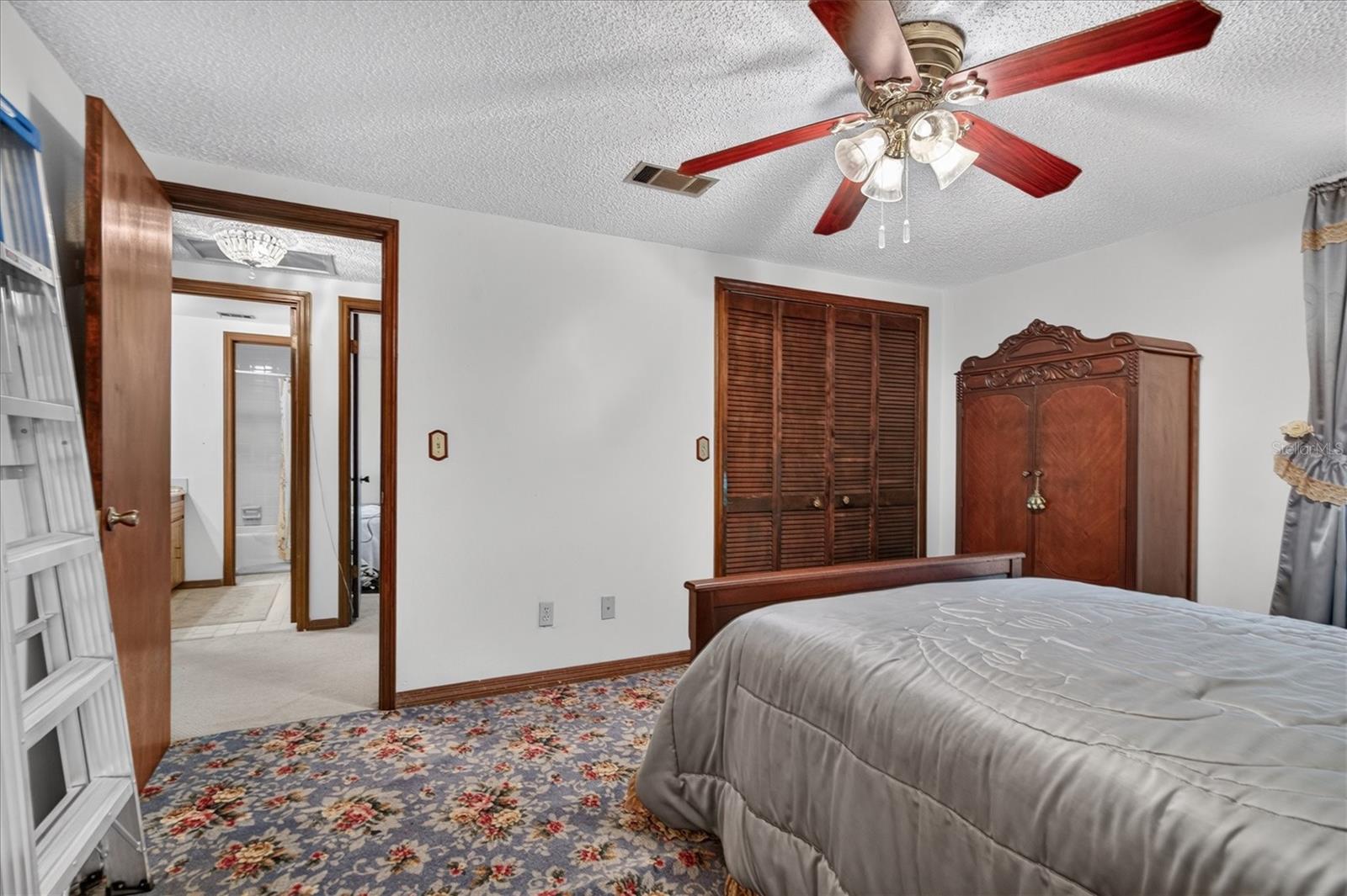 1720 Sunset View Cir Property Photo 33