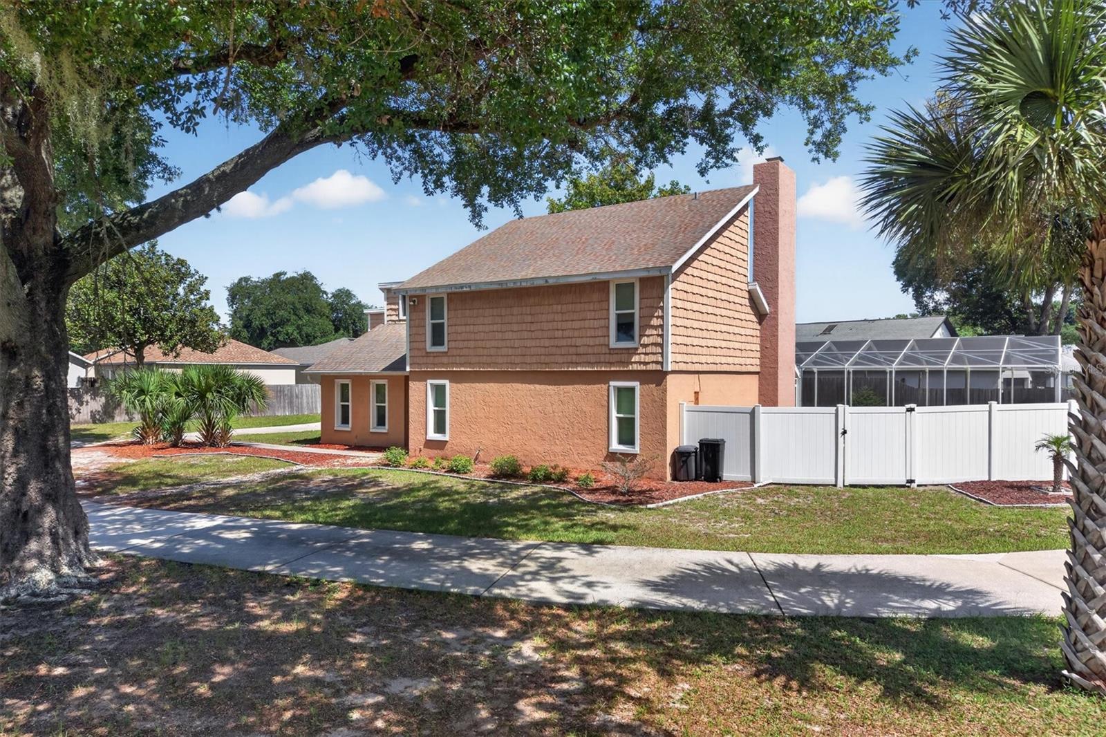 1720 Sunset View Cir Property Photo 53