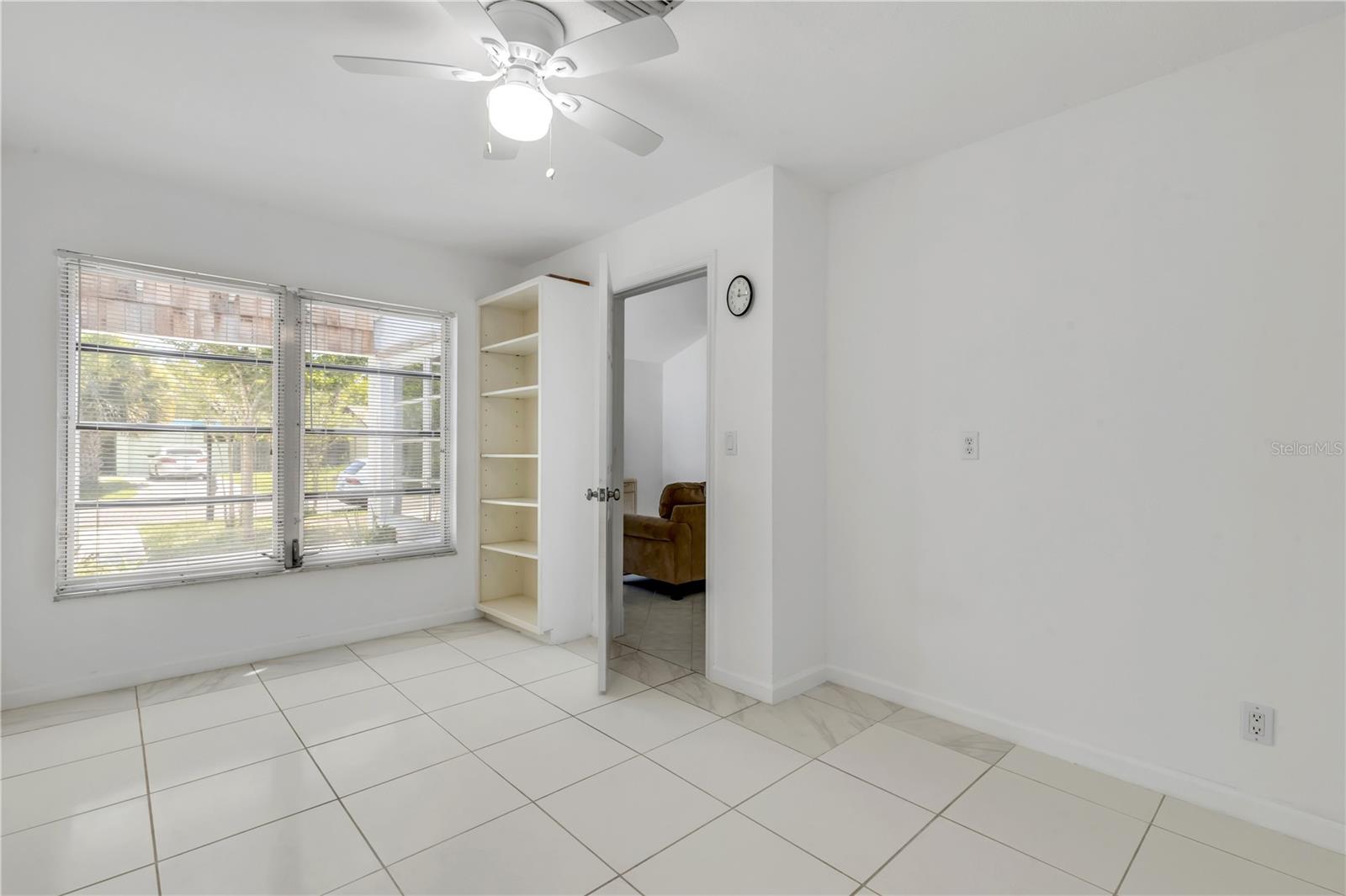 19 Crompton Pl Property Photo 21