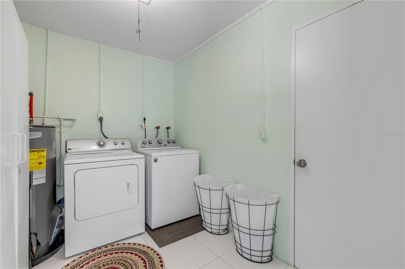 19 Crompton Pl Property Photo 23