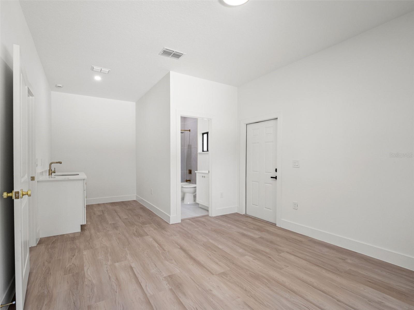 497 Ocean Ave Property Photo 18