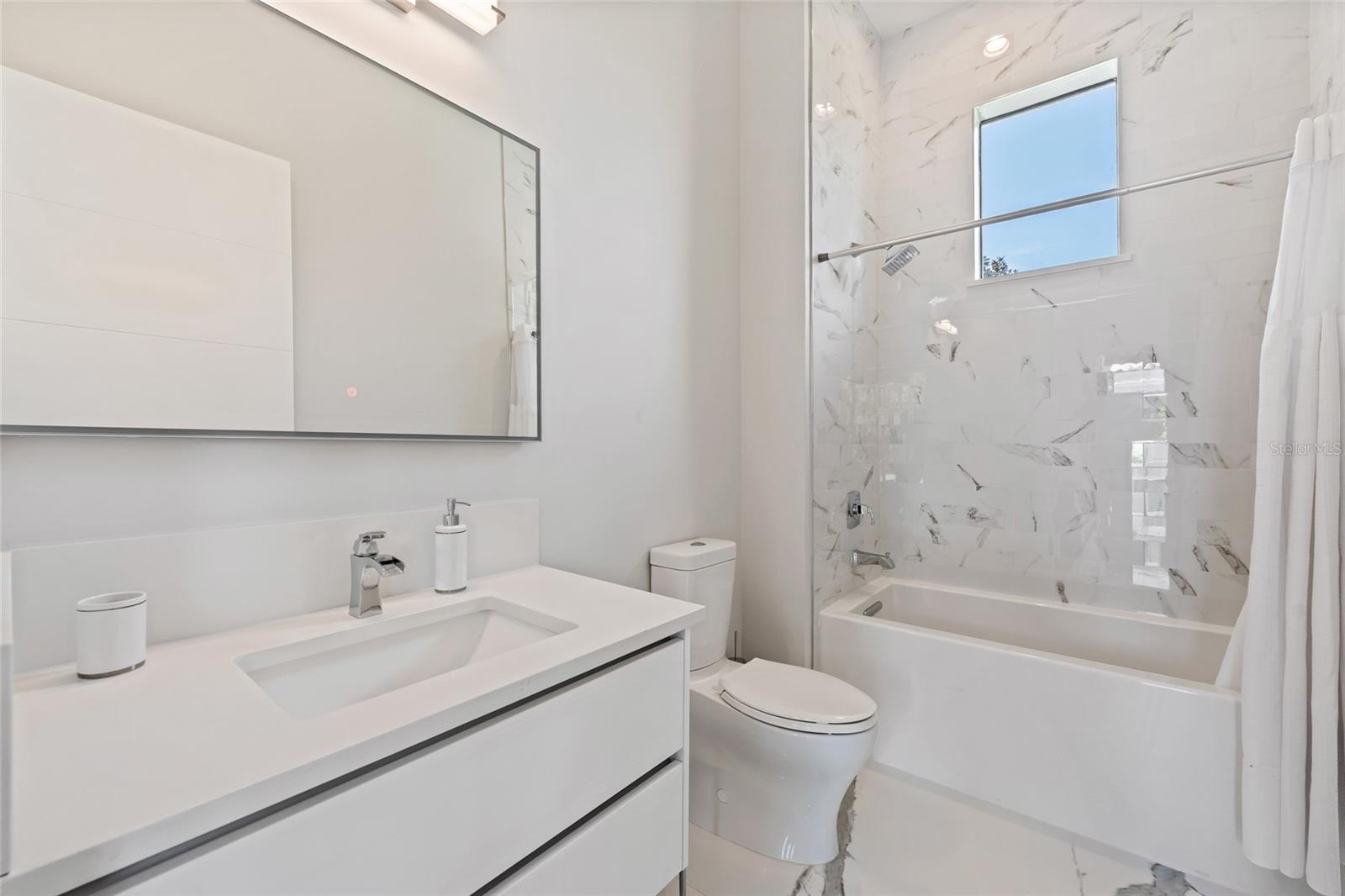 6159 Harbour Town Ct Property Photo 36