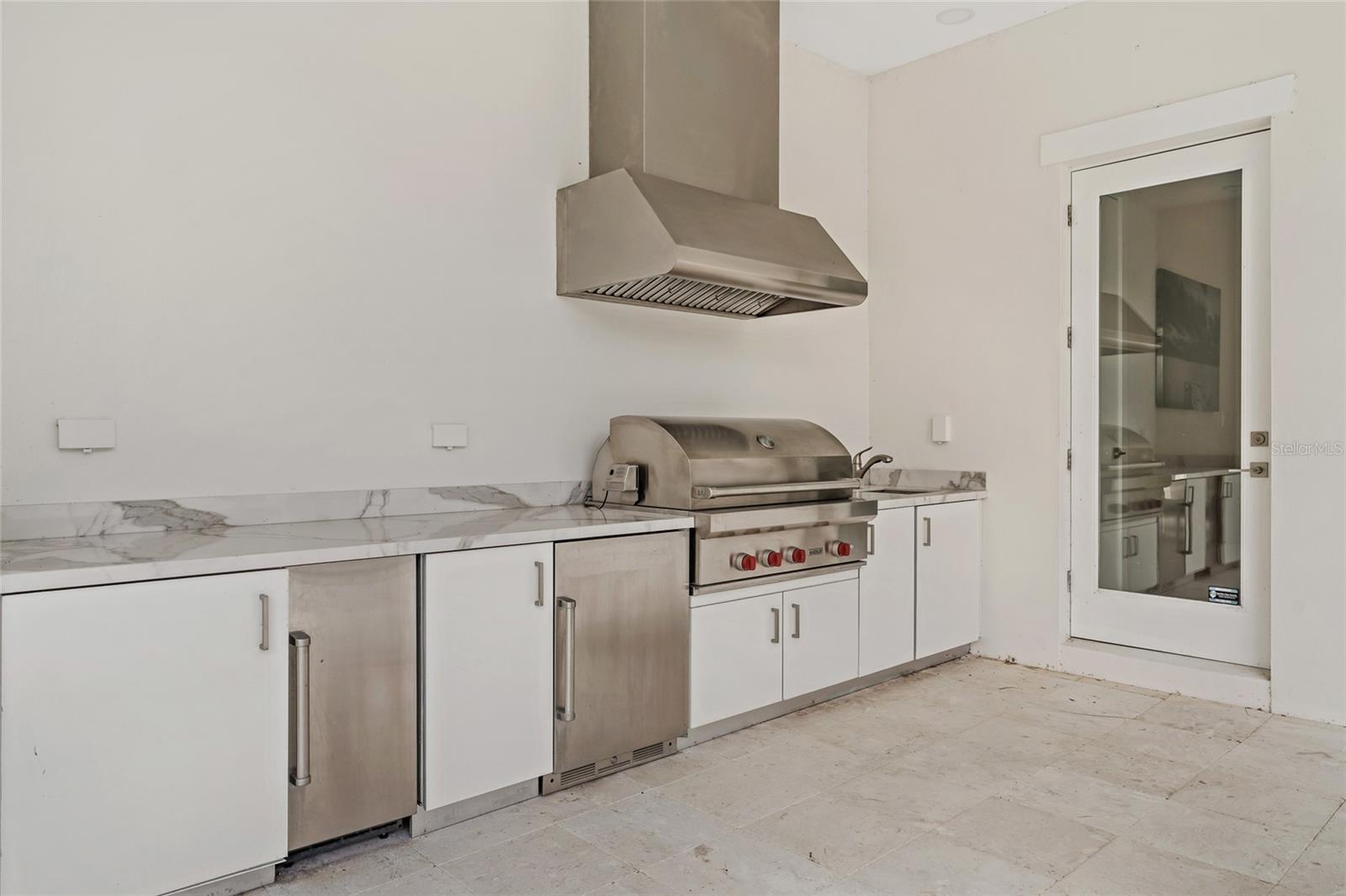 6159 Harbour Town Ct Property Photo 38
