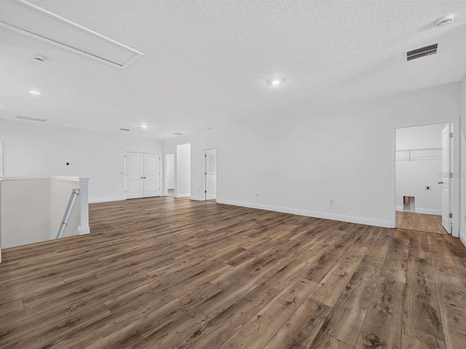 603 Avila Pl Property Photo 40