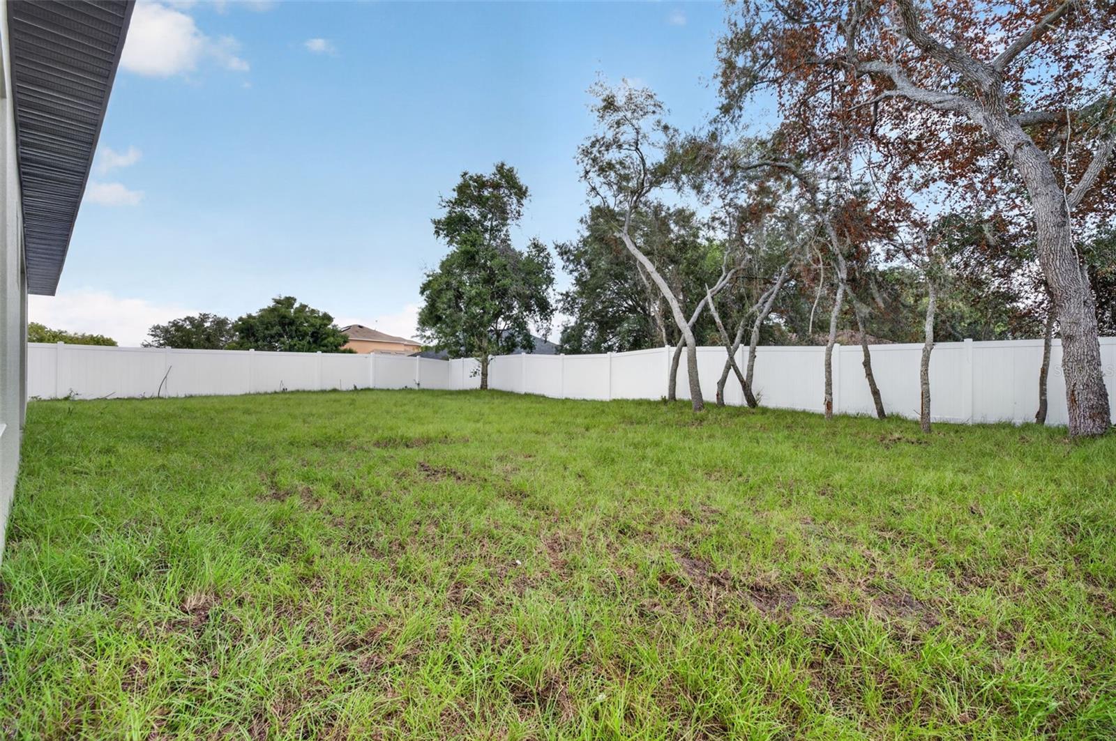 1854 Superior Ct Property Photo 36