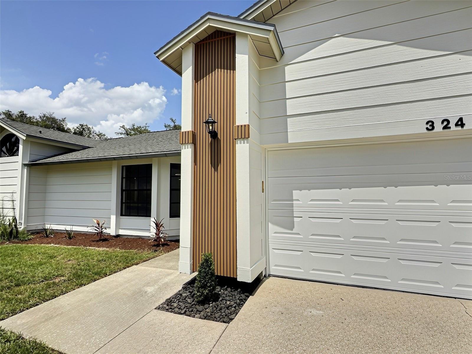324 Ringwood Cir Property Photo 3