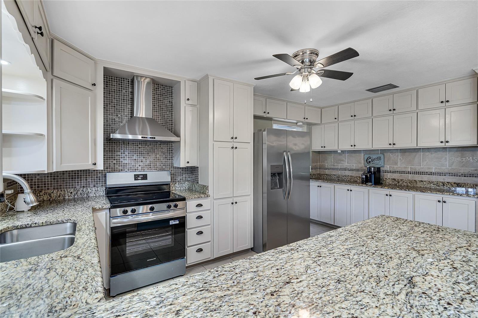 1200 Lake Harney Rd Property Photo 18