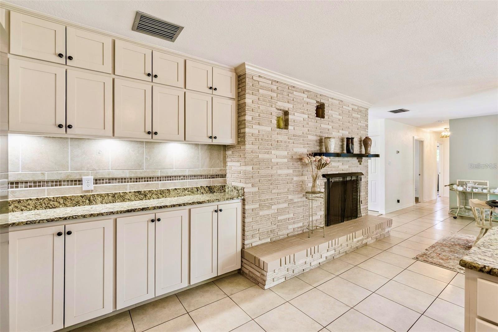 1200 Lake Harney Rd Property Photo 23
